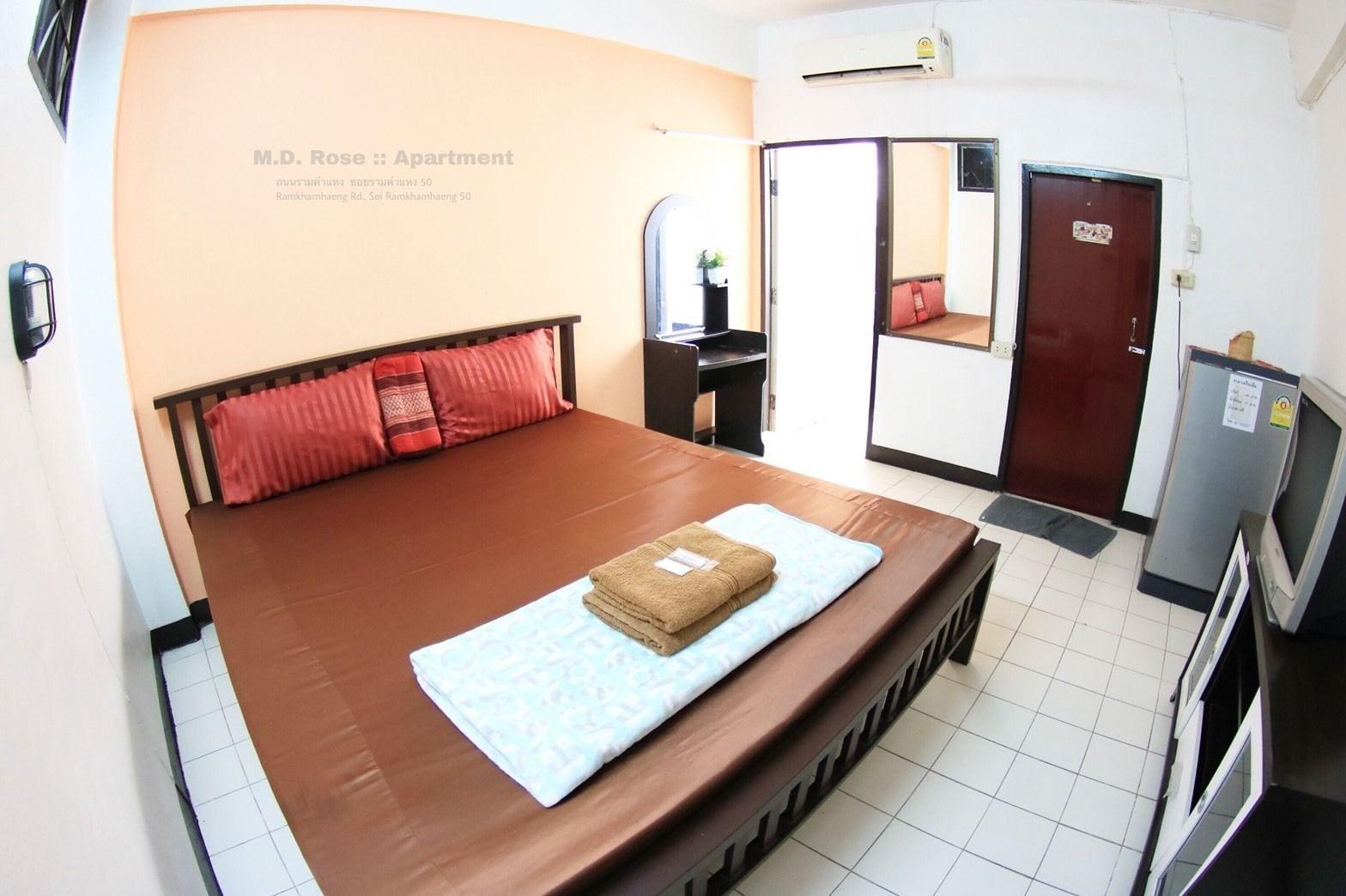 Md Rose Apartment Банкок Екстериор снимка