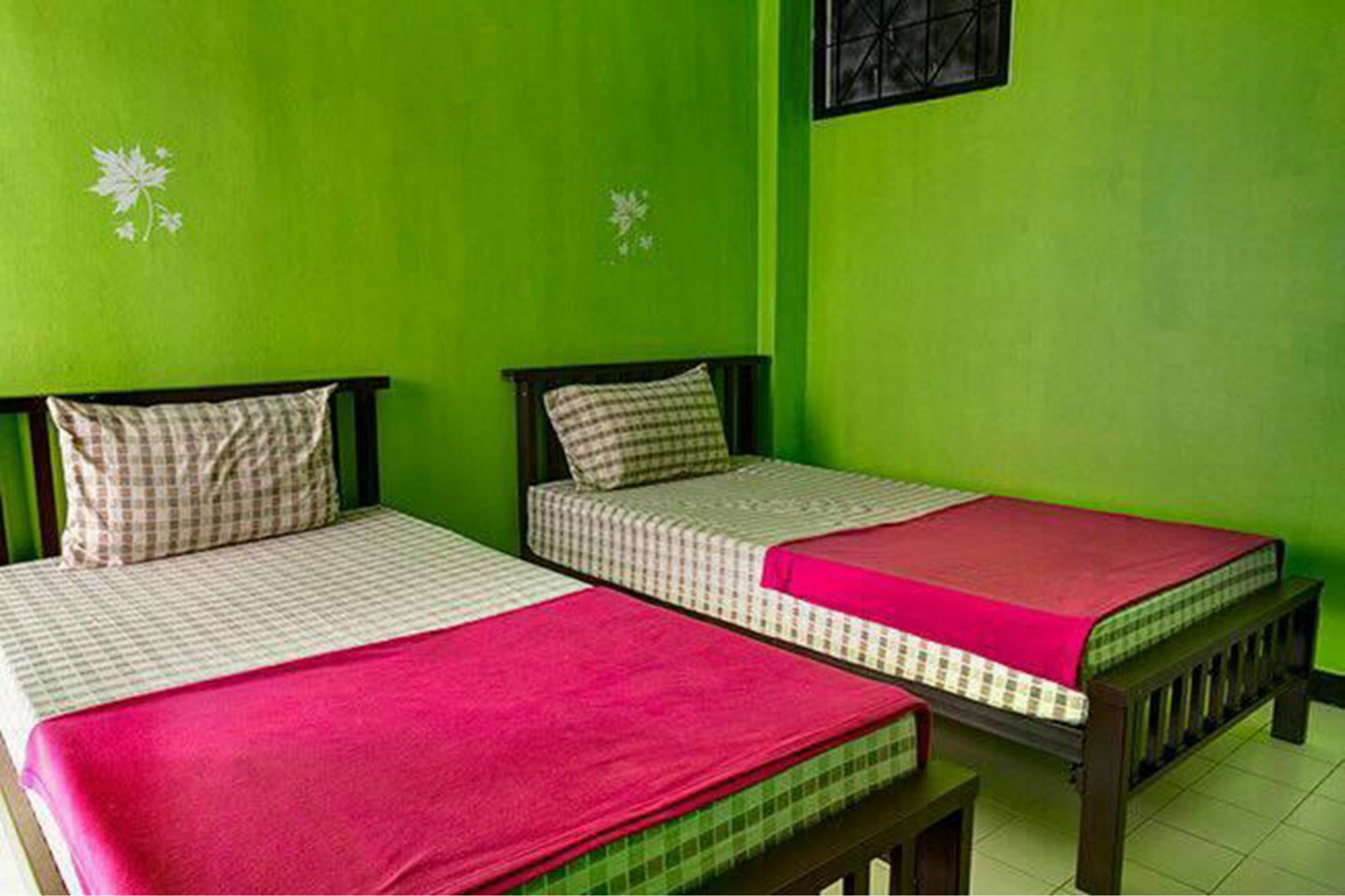 Md Rose Apartment Банкок Екстериор снимка