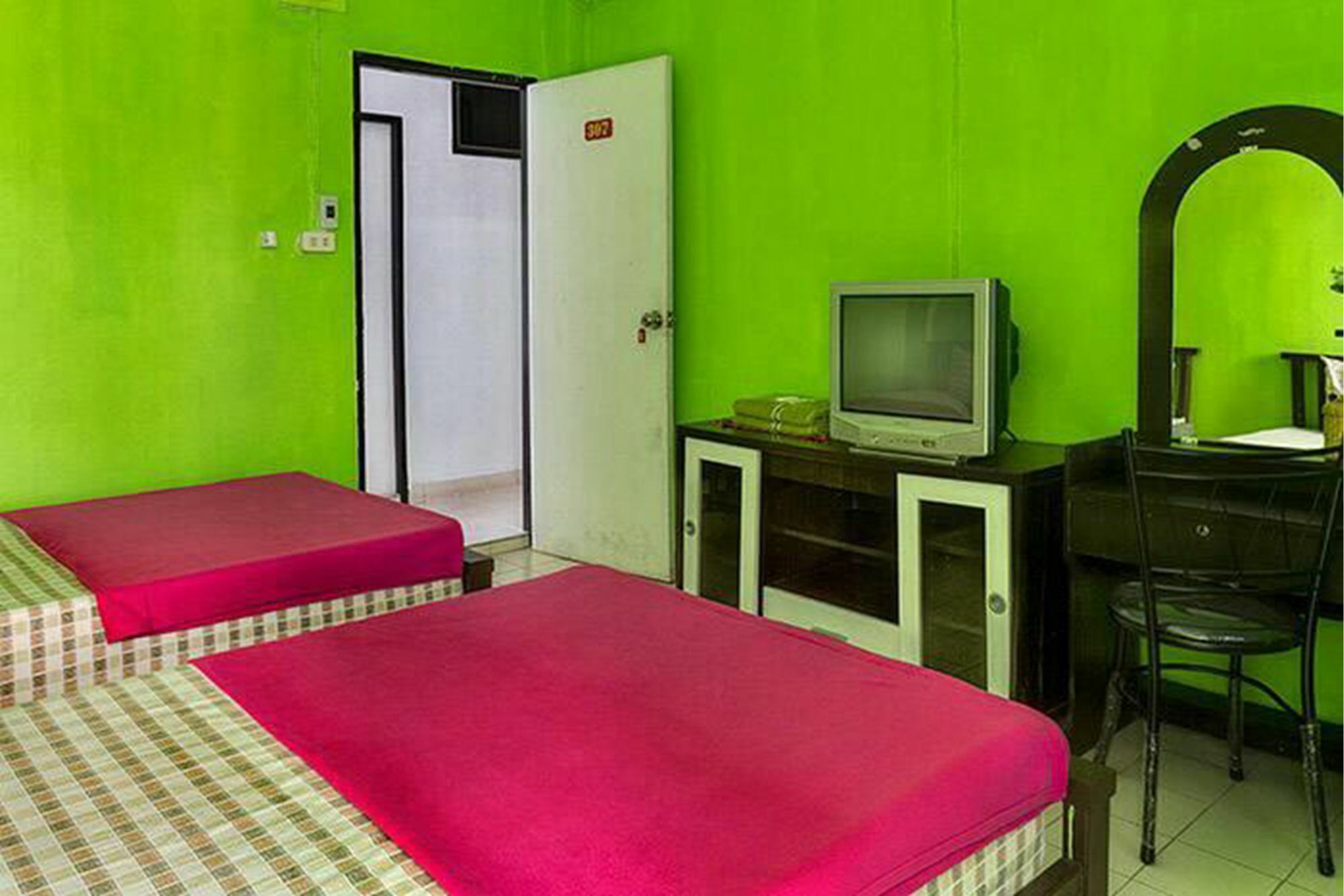 Md Rose Apartment Банкок Екстериор снимка