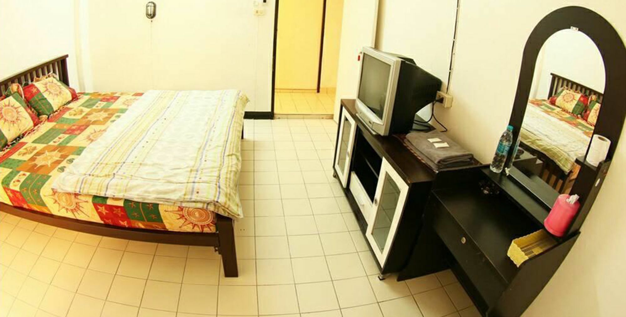 Md Rose Apartment Банкок Екстериор снимка